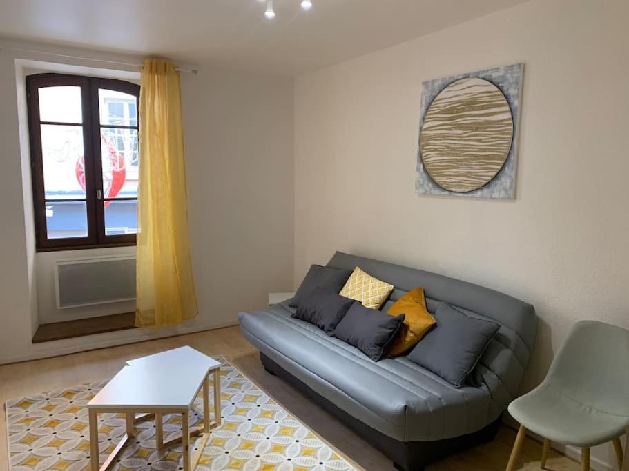 Aubenas : Beau Studio, Proche Du Chateau ภายนอก รูปภาพ
